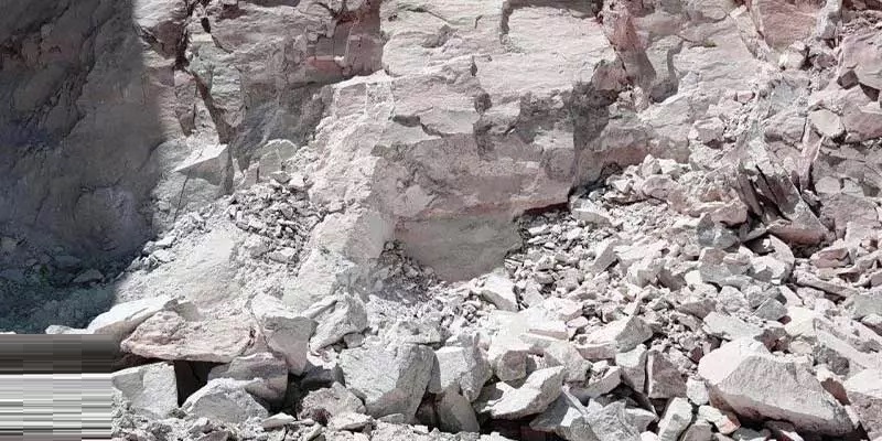 معدن سیلیس همدان و مراحل استخراج ماده معدنی سیلیس 10 معدن سیلیس